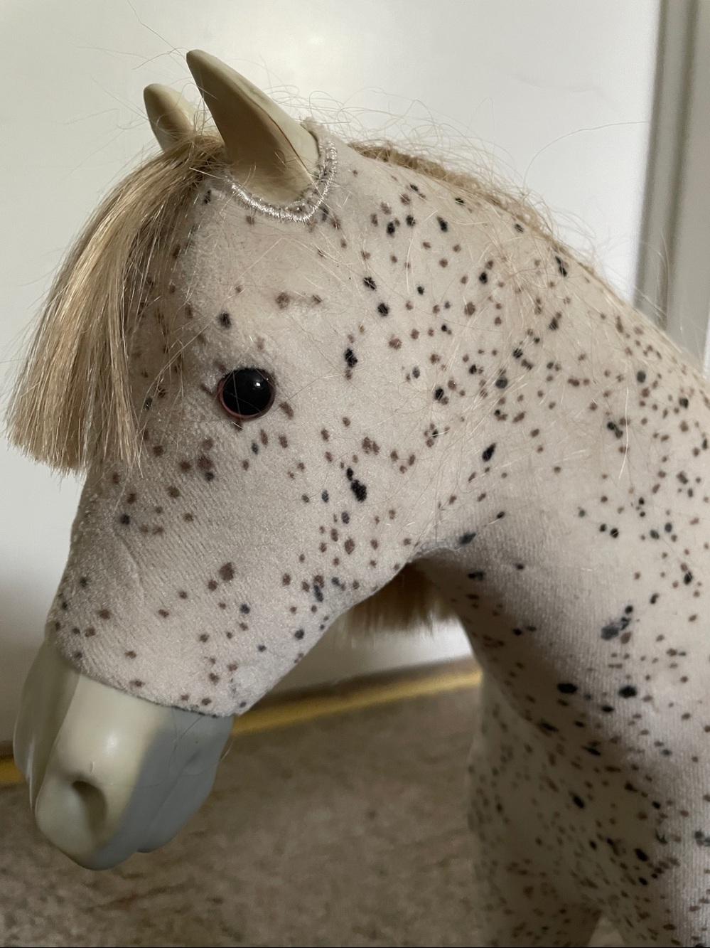Saiges horse Picasso for American Girl Saige Doll Retired toy play horse 2013